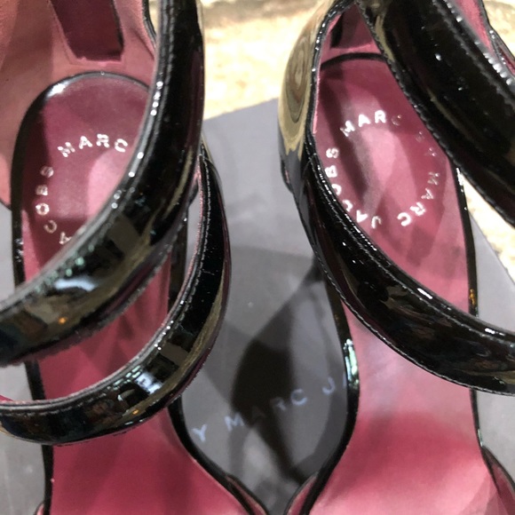 Marc Jacob patent strap heels 8.5 - Picture 6 of 7